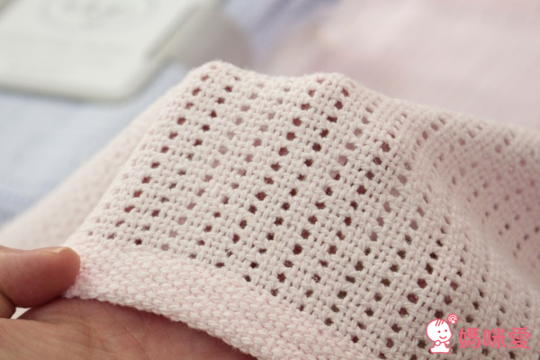 加拿大 lulujo 純棉透氣洞洞毯