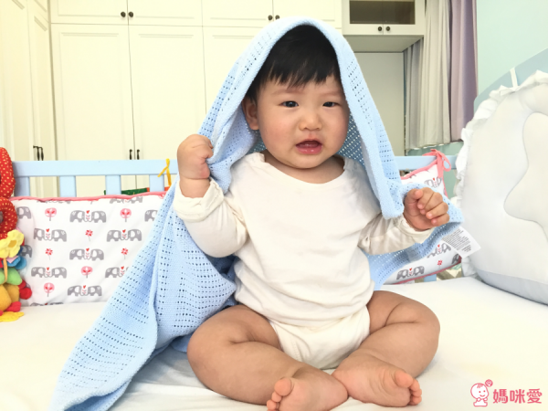 加拿大 lulujo 純棉透氣洞洞毯