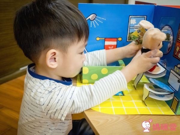 上誼精選:低幼齡寶寶操作遊戲書 0歲起親子共玩