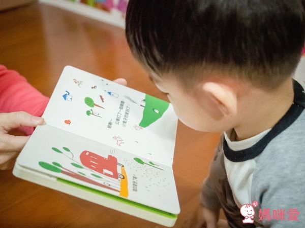上誼精選：低幼齡寶寶操作遊戲書 0歲起親子共玩