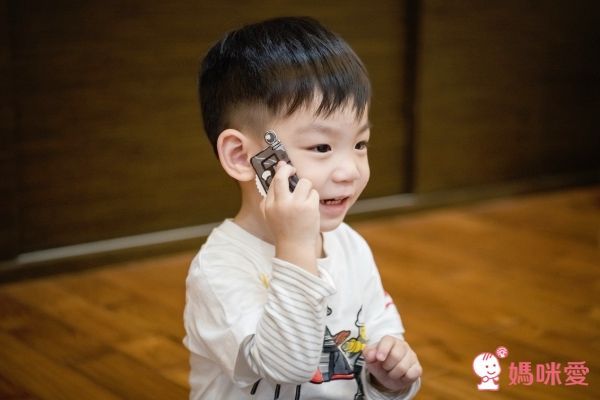 上誼精選：低幼齡寶寶操作遊戲書 0歲起親子共玩