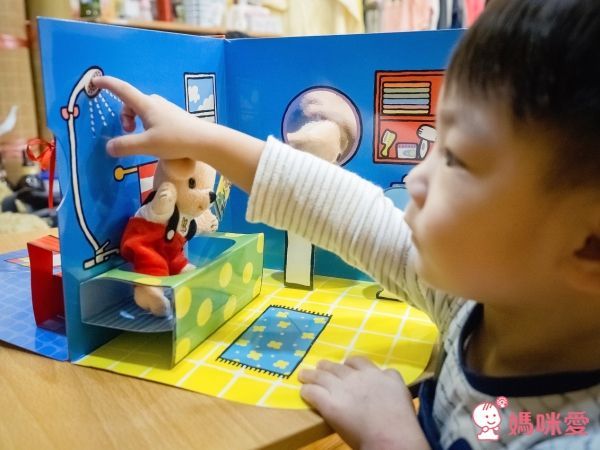 上誼精選:低幼齡寶寶操作遊戲書 0歲起親子共玩