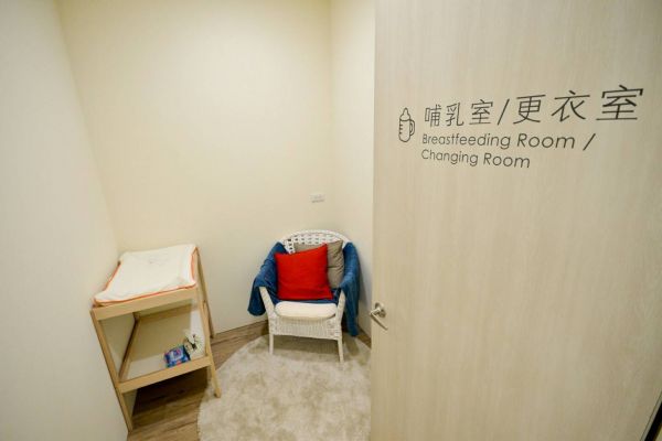 台中【拉拉手親水悠遊館】☆夏日悠遊趣