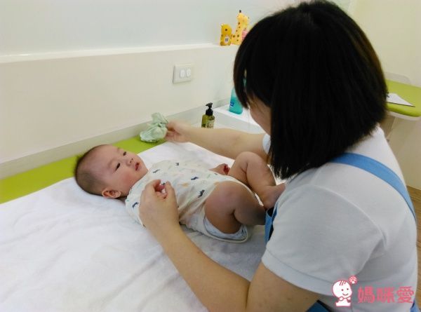 台中【拉拉手親水悠遊館】☆夏日悠遊趣
