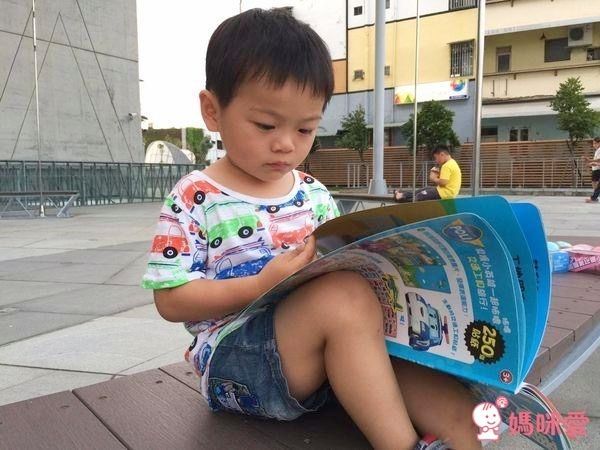 ❤ 波力交通工具 sticker book ❤