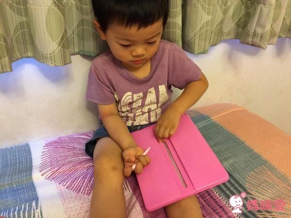 ❤ 安寶隨身磁性畫板 ❤