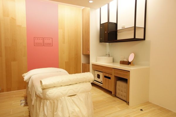 依蘭雅閑Vedaroma★魔法般的細緻手感X頂級芳療按摩