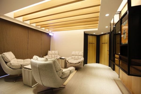 依蘭雅閑Vedaroma★魔法般的細緻手感X頂級芳療按摩