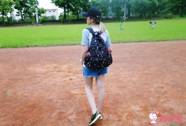 專櫃質感 VOVAROVA 空氣包 媽媽包