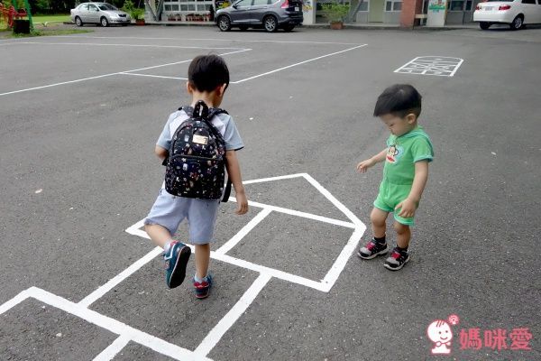 專櫃質感 VOVAROVA 空氣包 媽媽包