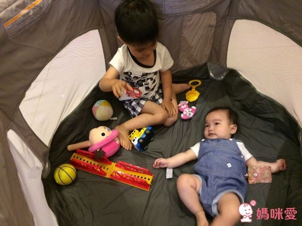 美國 GRACO - 戶外攜帶型遊戲床