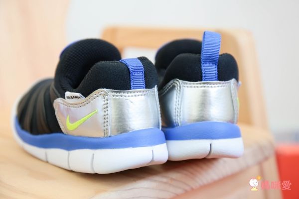 原廠公司貨！Nike DYNAMO FREE 輕量運動鞋 (毛毛蟲鞋)