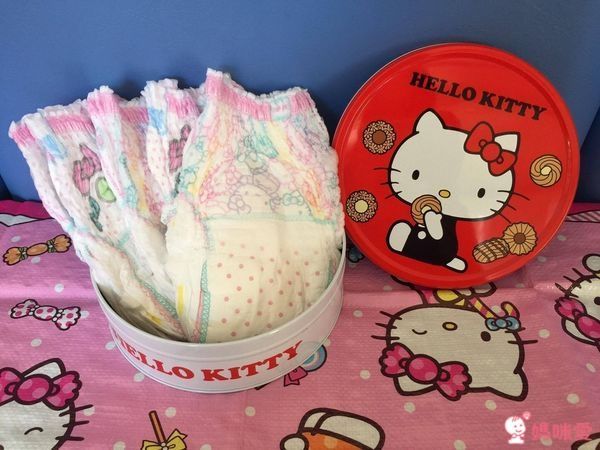 美國限定幫寶適Hello Kitty拉拉褲" width=
