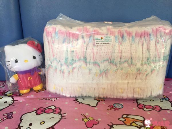 美國限定幫寶適Hello Kitty拉拉褲" width=