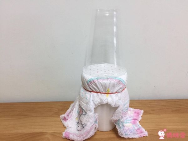 美國限定幫寶適Hello Kitty拉拉褲" width=