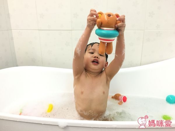 【德國HAPE】寶寶洗澡玩具❤ 獨家滿額「再送木樂地體驗券」