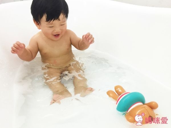 【德國HAPE】寶寶洗澡玩具❤ 獨家滿額「再送木樂地體驗券」