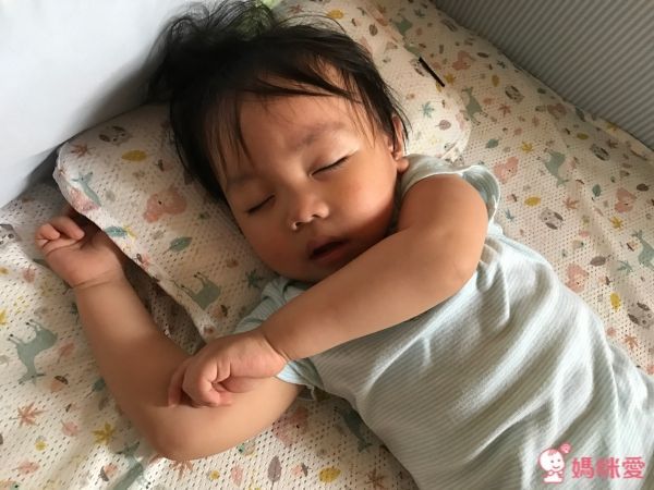 韓國 Bebenuvo 洞洞涼墊