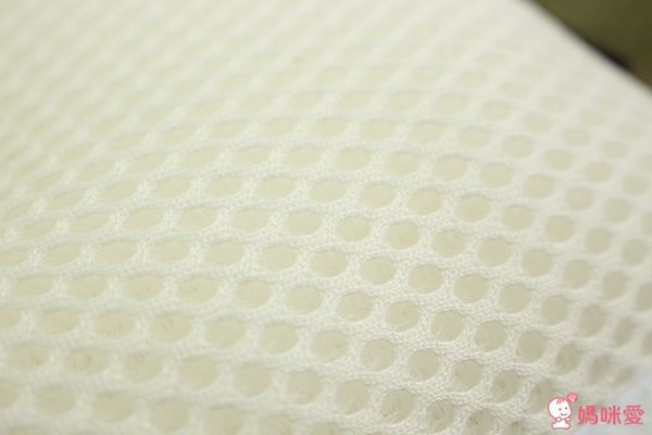 韓國 Bebenuvo 洞洞涼枕