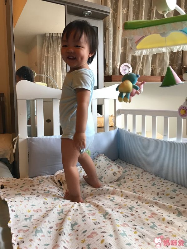 韓國 Bebenuvo 洞洞涼墊