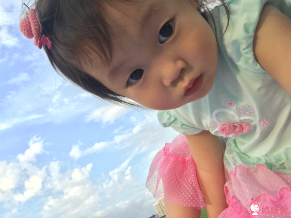 ［多功能自拍神器］3 in 1 藍芽＋補光＋鏡子 高質感自拍棒