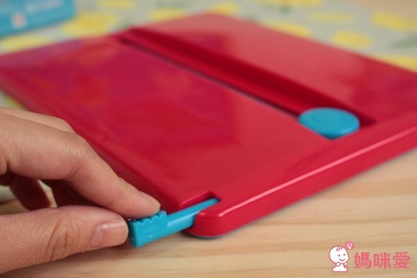 【迪士尼公主&湯瑪士小火車】中文遊戲書系列