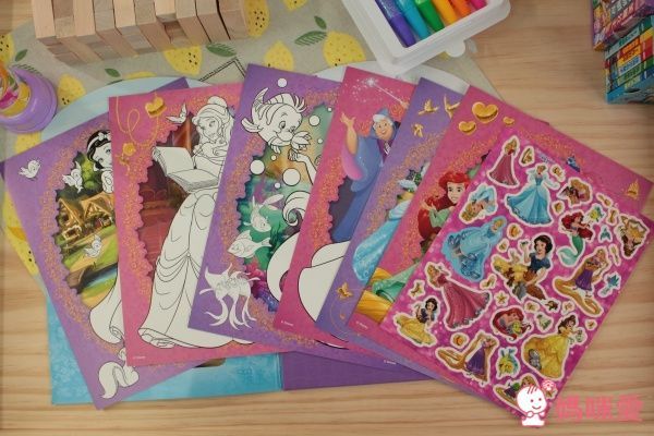 【迪士尼公主&湯瑪士小火車】中文遊戲書系列