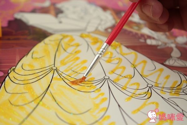 【迪士尼公主&湯瑪士小火車】中文遊戲書系列