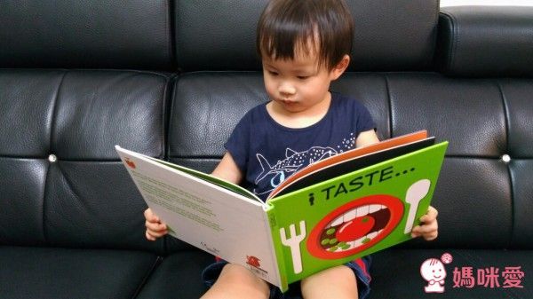 英國Patrick George透明膠片書幼兒五感系列+Magic Painting Book♥美感療癒畫本