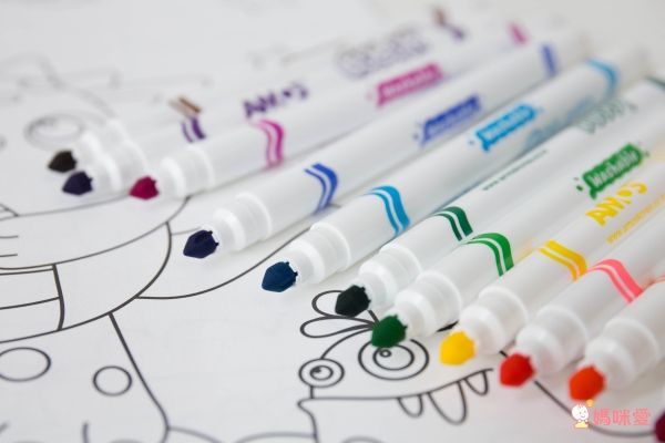 韓國 AMOS - 12色細頭可水洗彩色筆