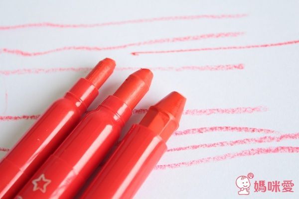 韓國 AMOS - 12色粗款神奇水蠟筆