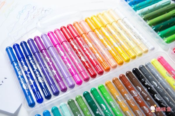 韓國 AMOS - 12色粗款神奇水蠟筆