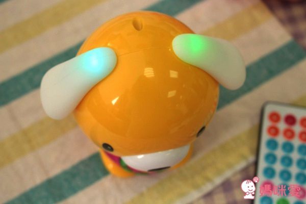 小牛津 - 小牛津查查狗藍芽故事機(加贈防摔衣)-獨家送可愛動物貼紙書-綠色+綠衣