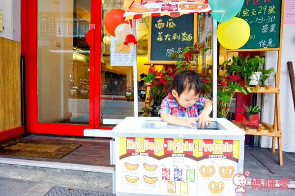 MD 玩食趣-木製點心餐車
