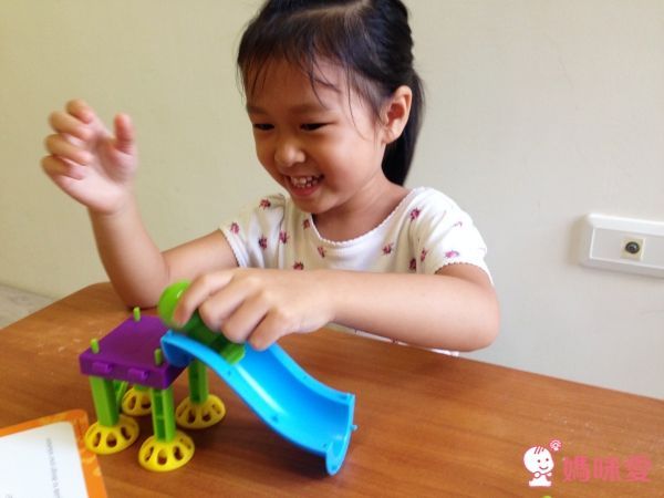 輕鬆看懂英文童書 80% ★ 美國 Learning Resources 益智桌遊