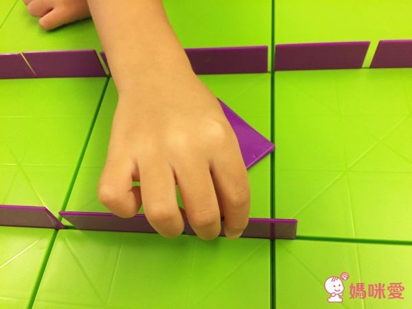 輕鬆看懂英文童書 80% ★ 美國 Learning Resources 益智桌遊