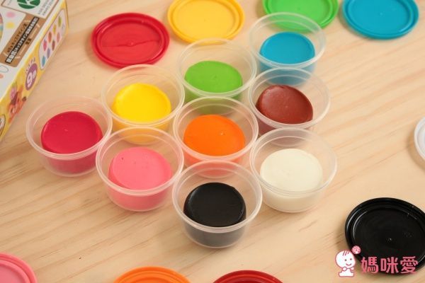 日本銀鳥 - 銀鳥無毒小麥黏土-消防車3色組(附模具)