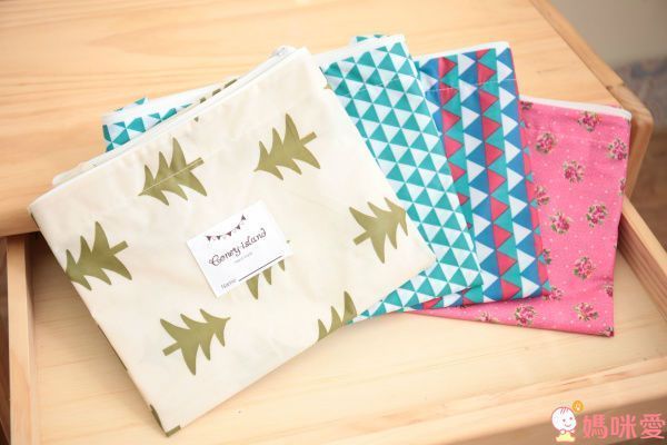 韓國 2cm+透氣乳膠墊睡袋，支撐力UP↑，分散受力保護寶貝脊椎 ♥