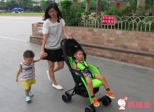 【義大利 Pali 】TRE.9 超輕量 3.9kg 嬰幼兒手推車✕ sei 9 可折疊嬰幼兒手推車