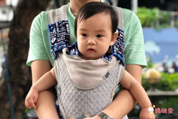 日本布料X台灣製造 【 YODA 優の寶貝 】扣扣兜 / 手帕兜巾 / 氣墊口水巾