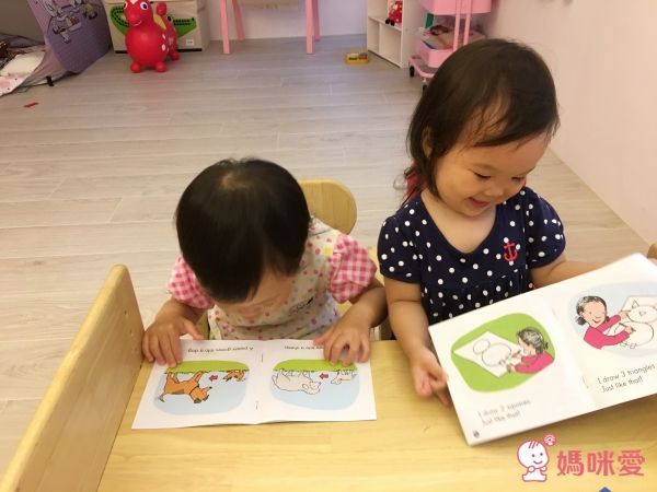 Scholastic - 【超值合購】I Spy Phonics Box 找找看單字+Sight Word Readers Boxed Set+CD