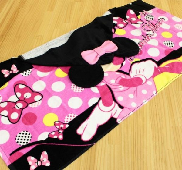 日本迪士尼✖三麗鷗★連帽毛巾罩袍 / 浴巾 / 防水包包