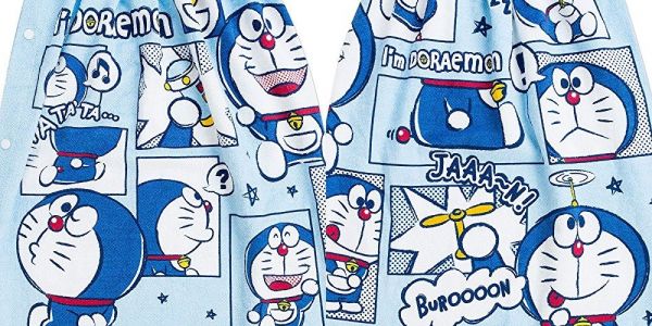 日本迪士尼✖三麗鷗★連帽毛巾罩袍 / 浴巾 / 防水包包