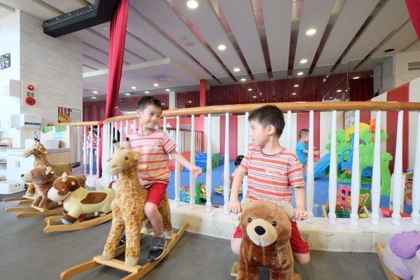 全新開幕~【星漾商旅-台中中清館】故事主題房,陪孩子玩樂暑假★