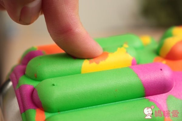 MOBOT 不鏽鋼2WAY按摩滾輪水壺