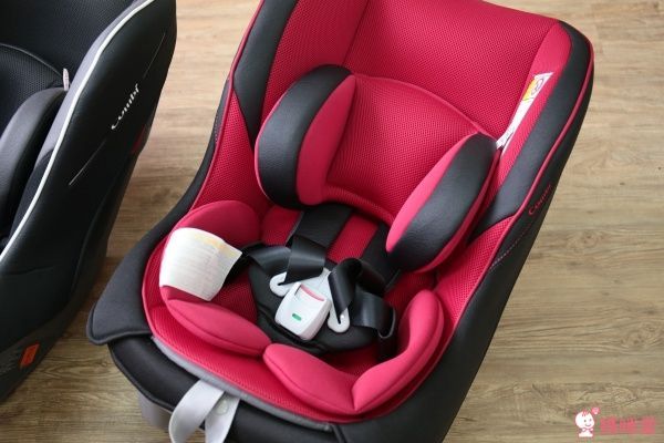 Combi 輕量化幼兒汽座 Coccoro II EG