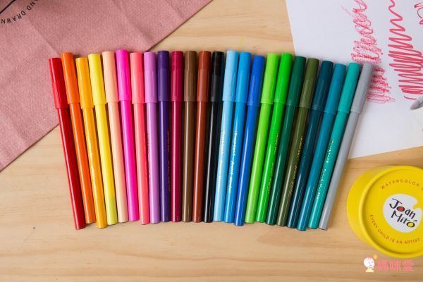 聖誕彩繪禮盒必收藏！可水洗【JarMelo】絲滑蠟筆系列