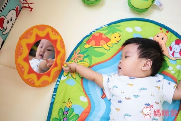 Tiny Love - 青蛙遊艇遊樂毯-小小運動場-綠色 (0M+)