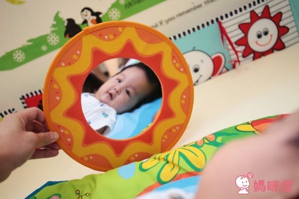 Tiny Love - 青蛙遊艇遊樂毯-小小運動場-綠色 (0M+)