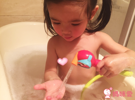 以色列 Yookidoo - 噴水鯨魚蓮蓬頭套組